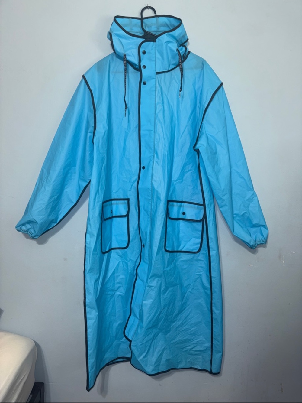 Adult Waterproof Hooded Raincoat parka chore pockets zip and snap XL